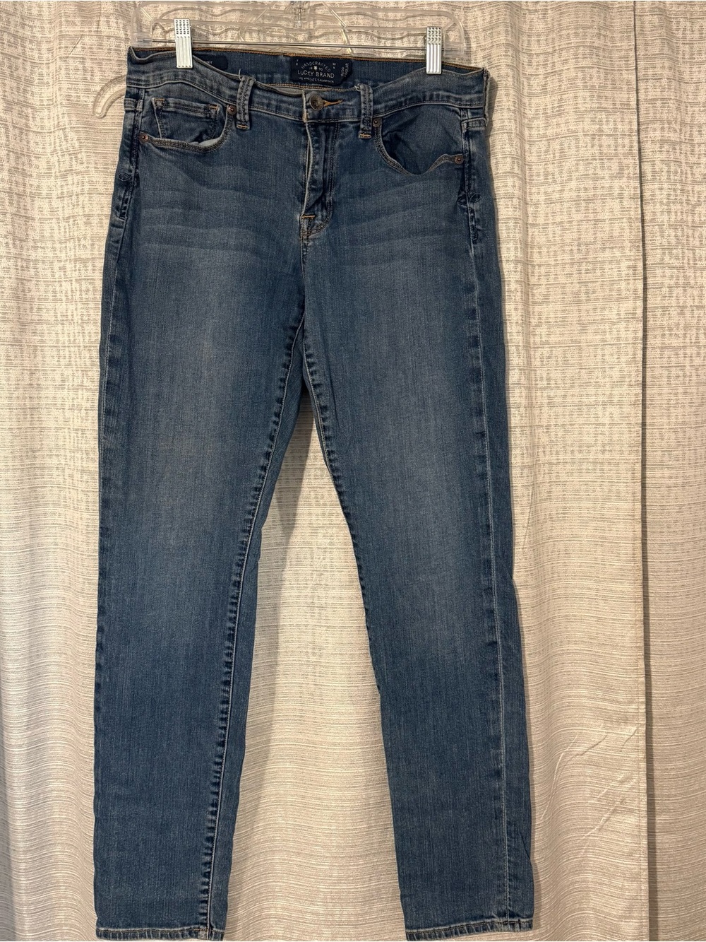 Lucky Brand Women's Skinny Jeans in Medium Blue Wash